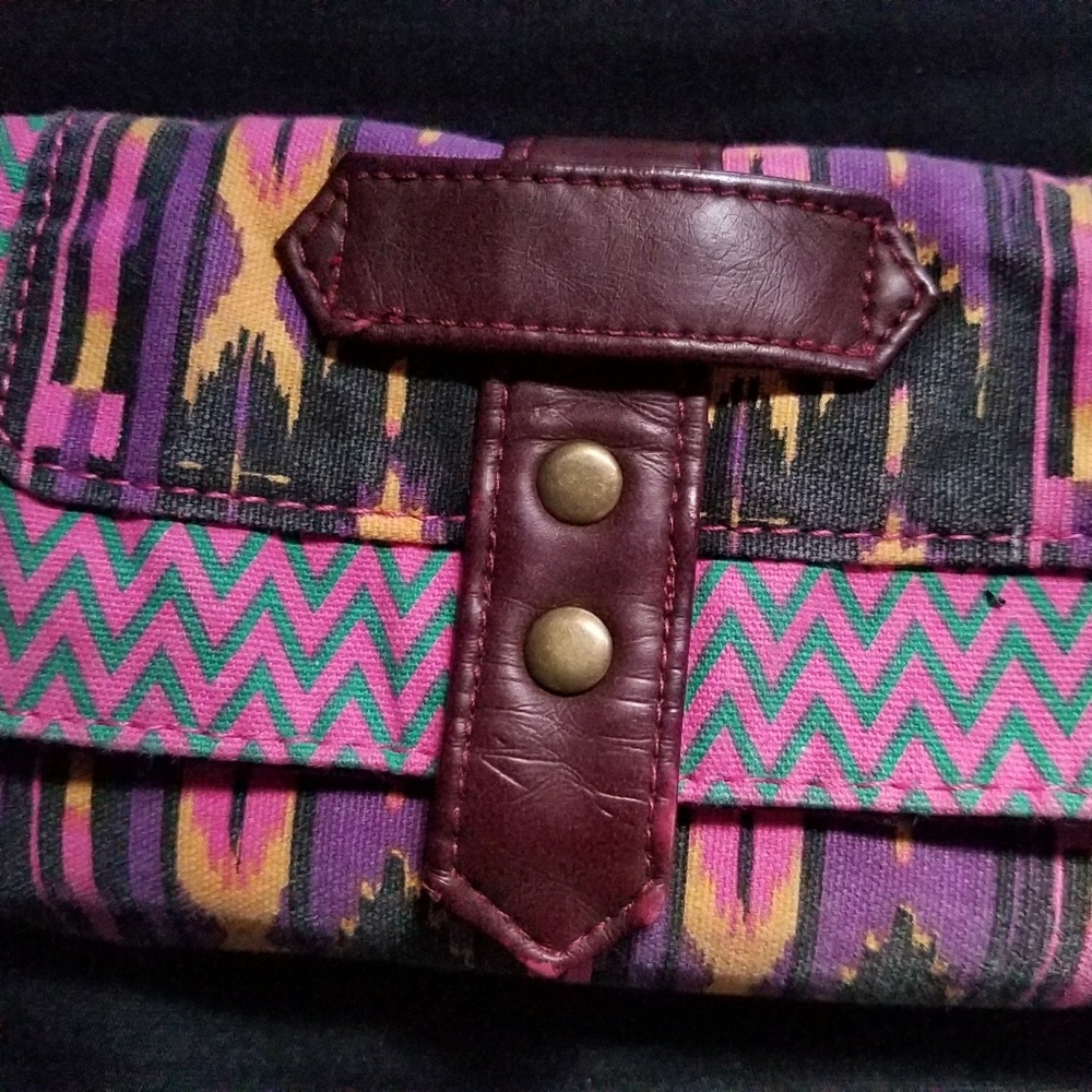 Mossimo Aztec Wallet